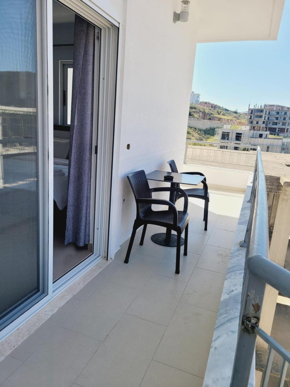 Apartament Makla Saranda Zewnętrze zdjęcie
